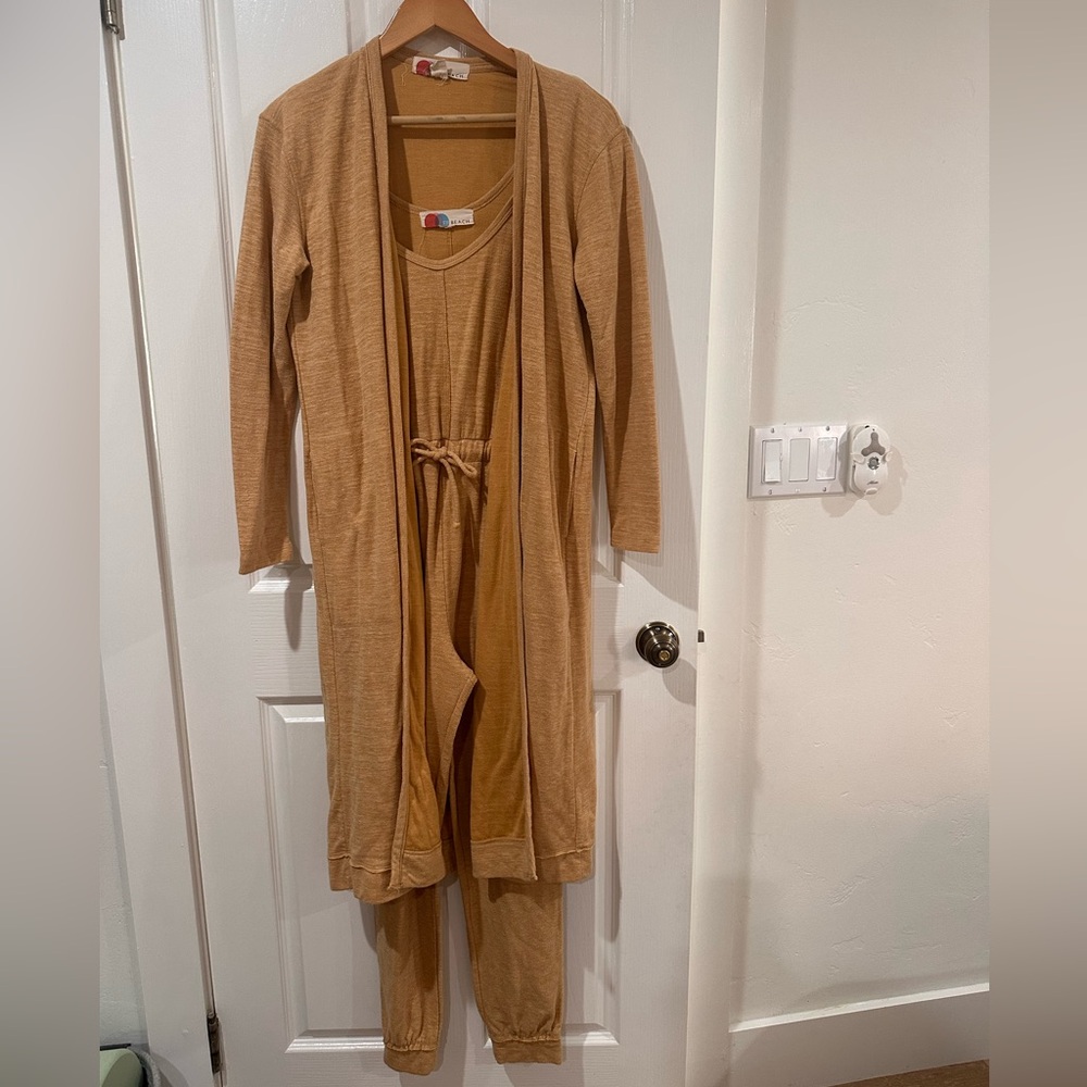 Free People Bicoastal set in golden yellow